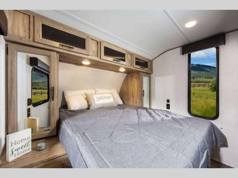 Cherokee Alpha Wolf travel trailer- master suite bedroom